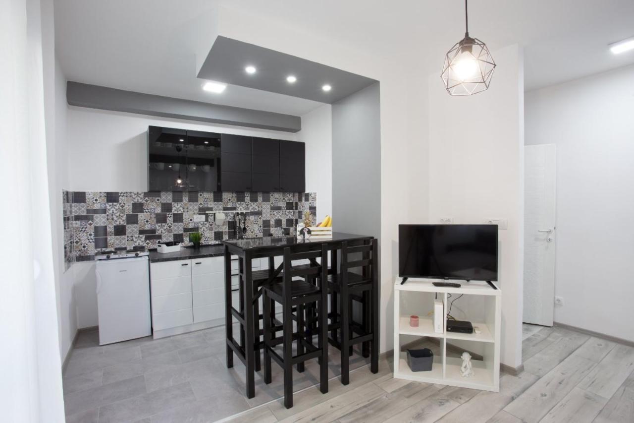 Apartman Petres Sombor Exterior photo