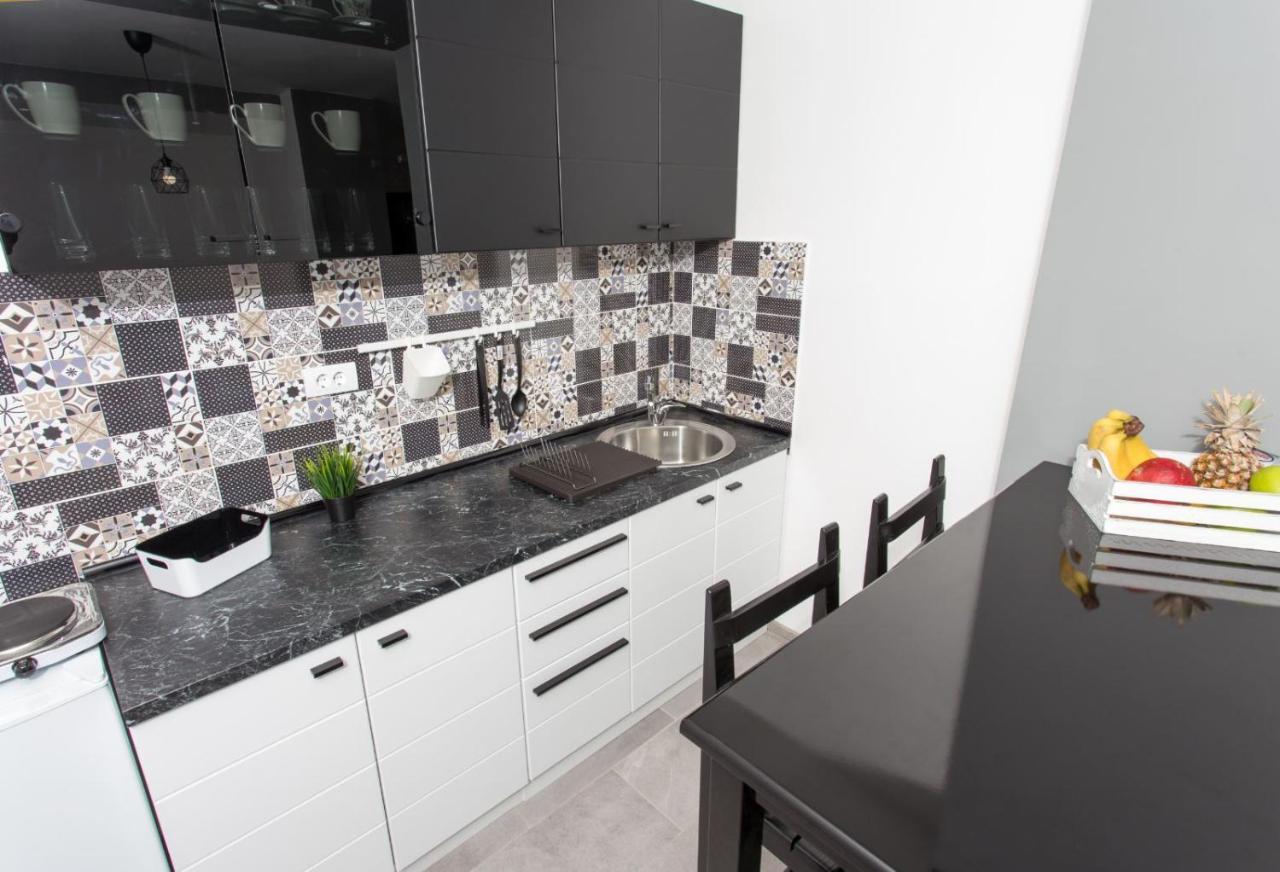 Apartman Petres Sombor Exterior photo
