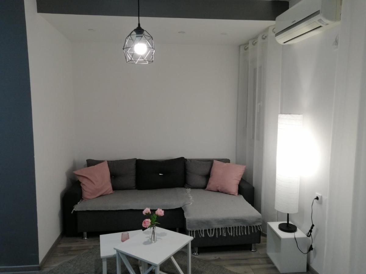 Apartman Petres Sombor Exterior photo