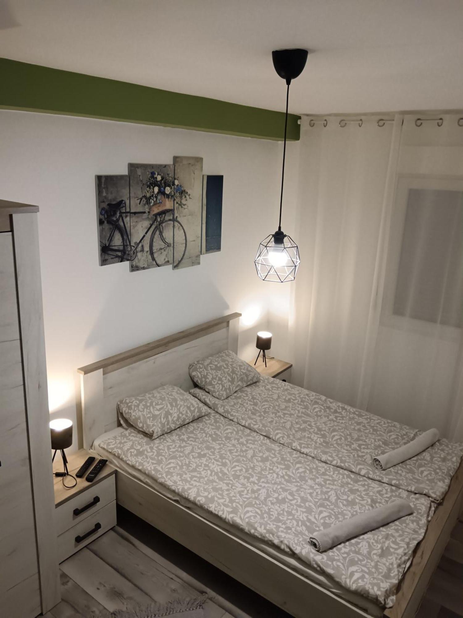 Apartman Petres Sombor Exterior photo